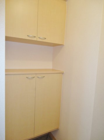 玄関　シューズボックス