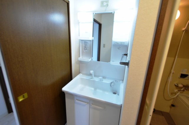 洗面設備　独立洗面化粧台付き☆