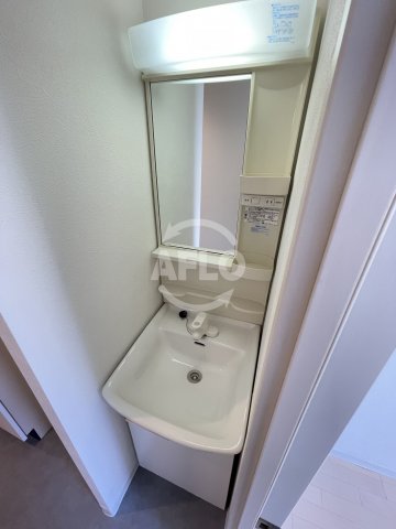 洗面設備　Varoque北堀江　独立洗面台