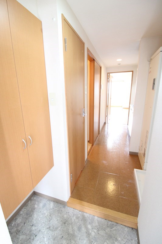 玄関　※別室参考写真