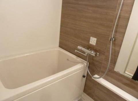 バス・シャワールーム　写真は参考画像となっております