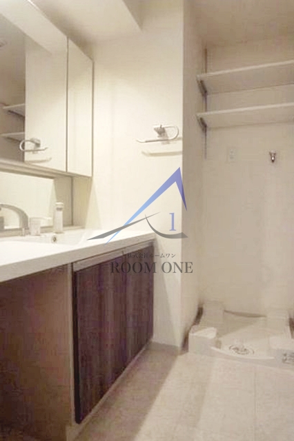 洗面設備　洗面台です。