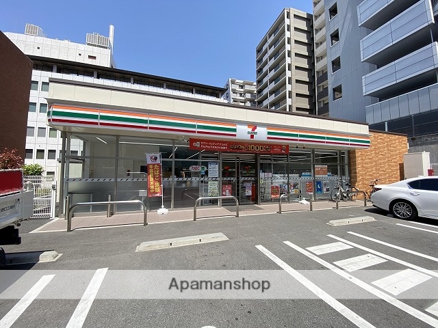 コンビニ　セブン－イレブン大阪谷町７丁目店（コンビニ）まで495m