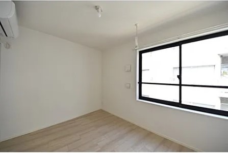 居室・リビング　居室