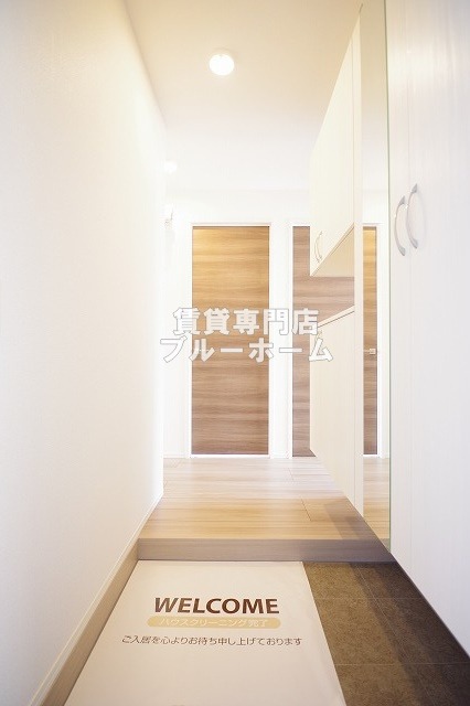 玄関　綺麗な玄関スペース！