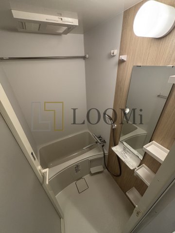 バス・シャワールーム　コンフォリア・リヴ大阪本町　浴室