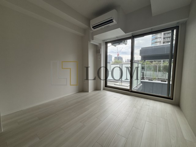 居室・リビング　コンフォリア・リヴ大阪本町　洋室