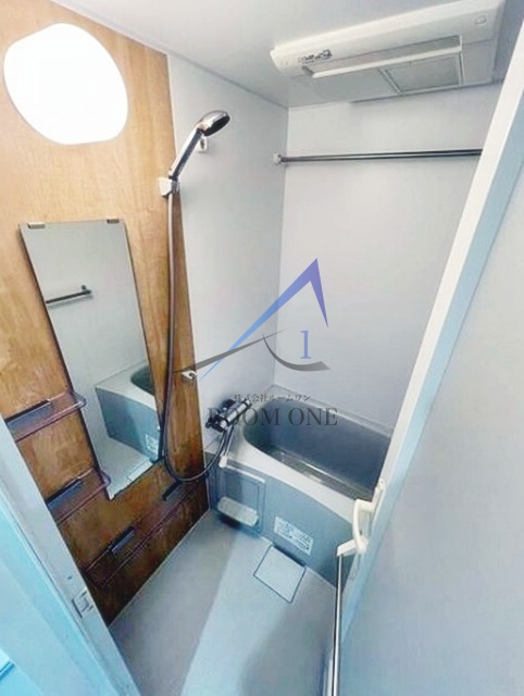 バス・シャワールーム　お風呂です。