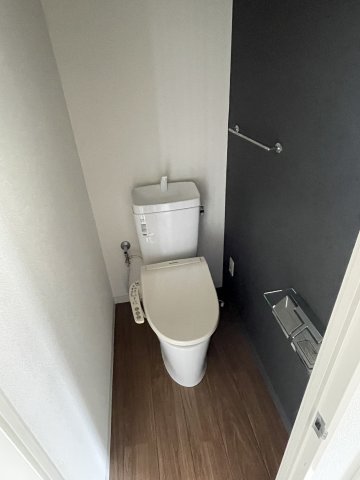 トイレ　落ち着いたトイレです