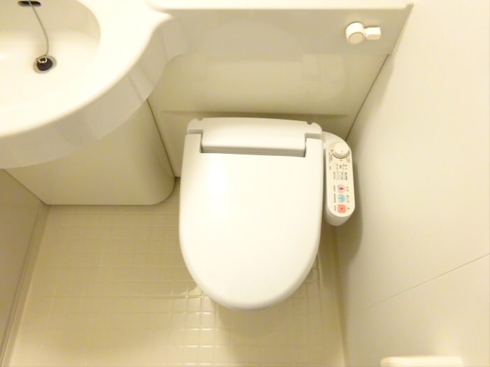 トイレ　コンパクトで使いやすいトイレです