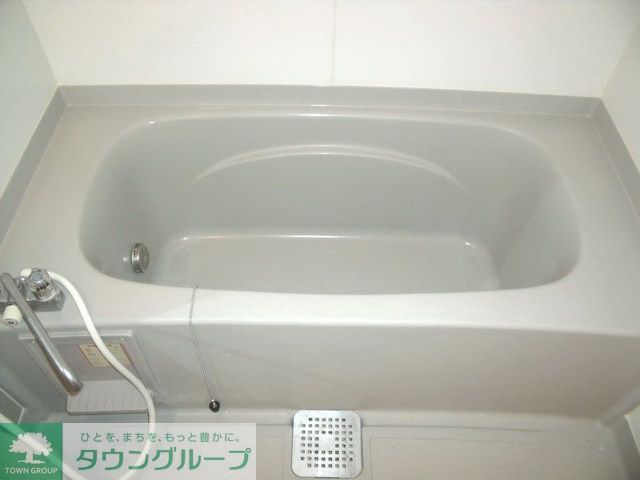 バス・シャワールーム　追い焚き機能付き浴室です