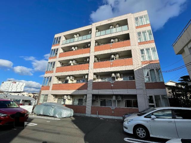 建物外観　外観写真（昼）