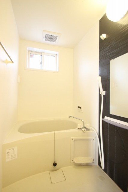 バス・シャワールーム　同物件別室です