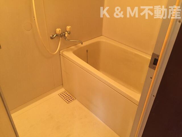 バス・シャワールーム　日々の暮らしに欠かせないお風呂です