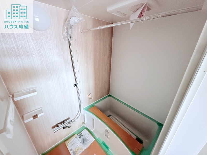 バス・シャワールーム　※建築中の写真になります※