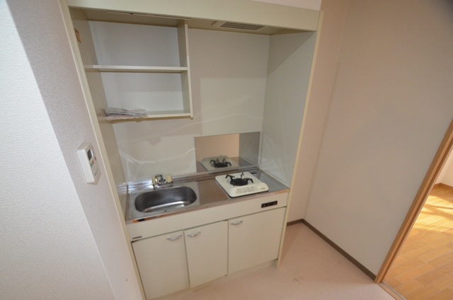 キッチン　壁付けキッチンでスペースを有効活用できます！