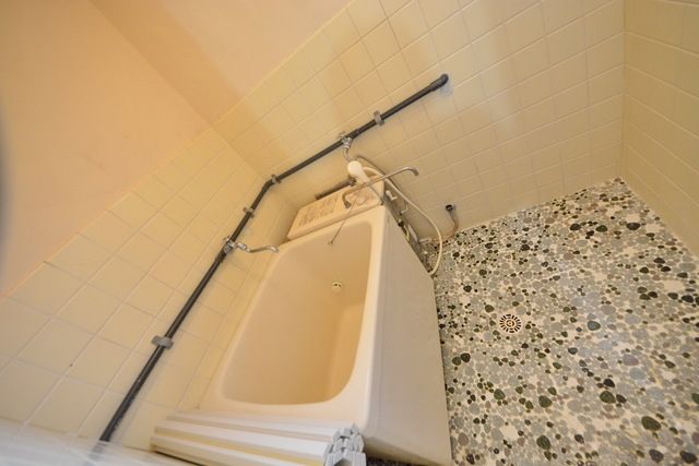 バス・シャワールーム　★追い炊き機能付き★