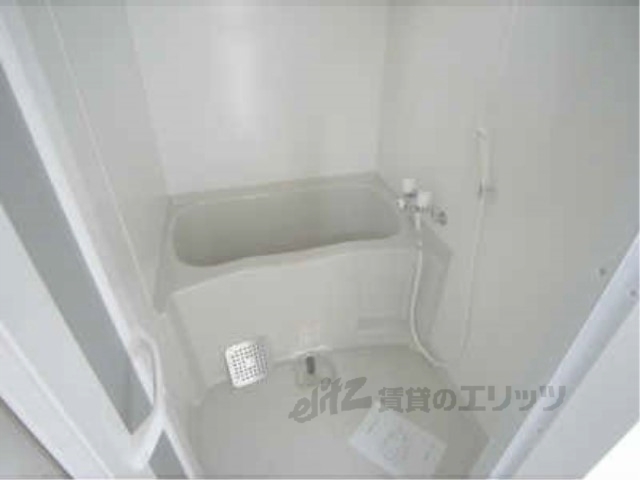 バス・シャワールーム　収納