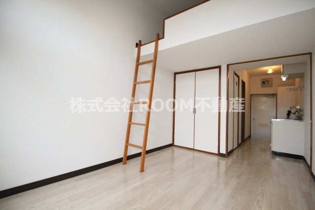 居室・リビング　使いやすい居間です