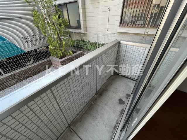 バルコニー　バルコニーがあります