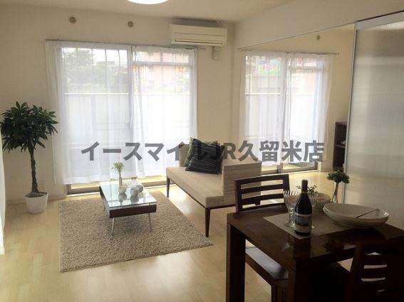 居室・リビング　おしゃれな居間です