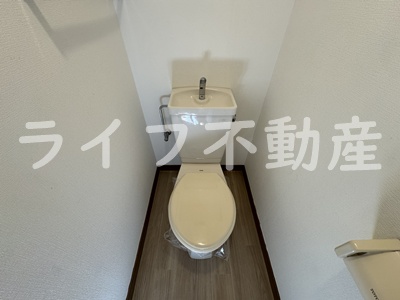 トイレ　コンパクトで使いやすいトイレです