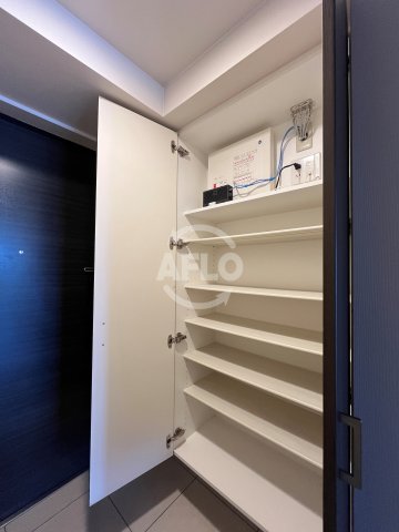 収納　プレージア住之江公園エアパレス　収納