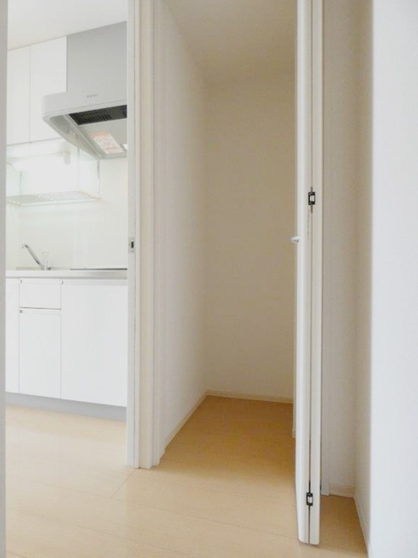 収納　図面と現状に相違がある場合には現状を優先