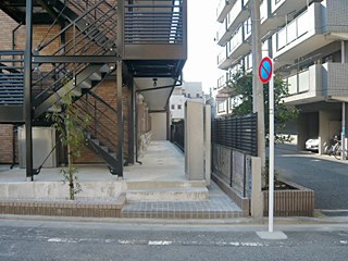 エントランス　エントランス