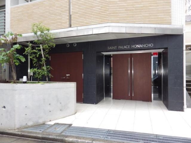 エントランス　エントランス