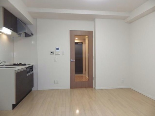 居室・リビング　きれいなお部屋です