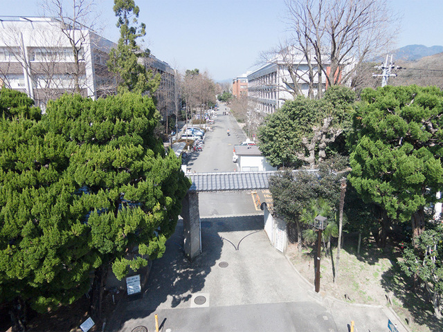 大学・短大　京都大学北部キャンパス（大学・短大）まで894m