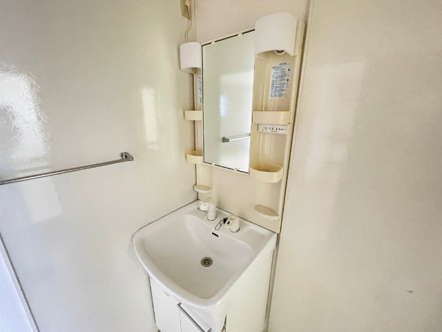 洗面設備　独立洗面台