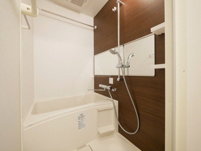 バス・シャワールーム　ゆったり過ごせるお風呂です