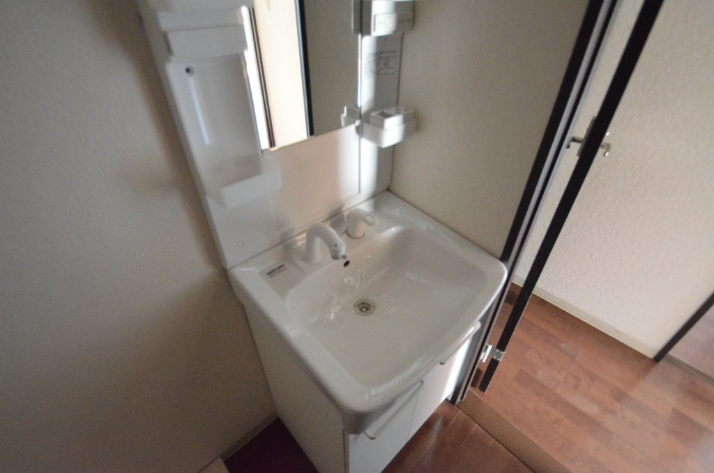 洗面設備　洗髪洗面化粧台