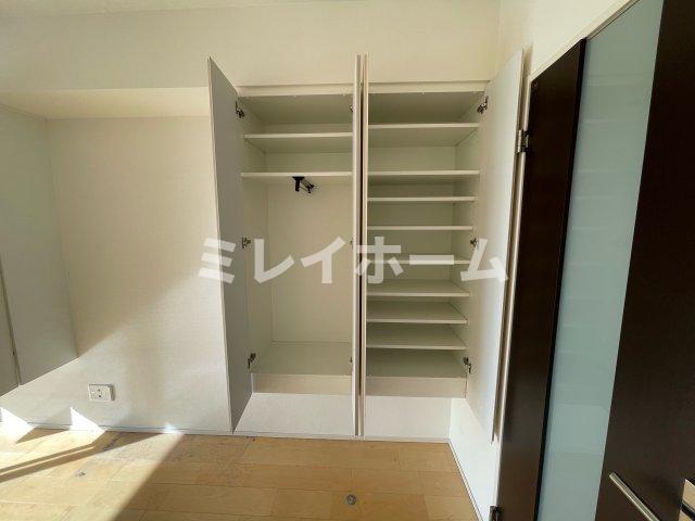収納　同建物内別のお部屋の参考写真になります。