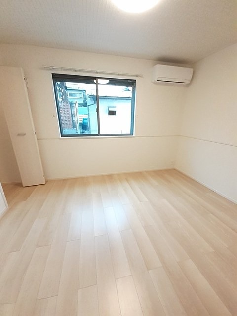 その他部屋・スペース　ウォークインクローゼット付きです。