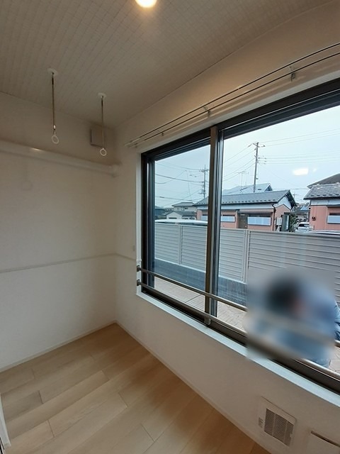 バルコニー　南向きです。