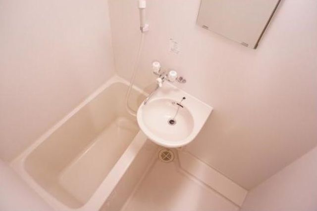 バス・シャワールーム　浴室