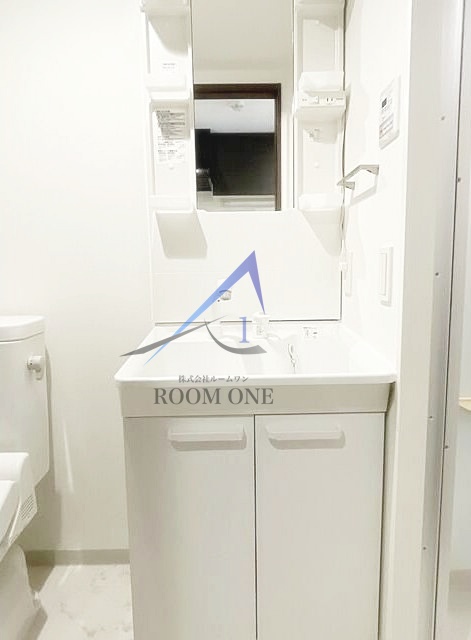 洗面設備　洗面台です。