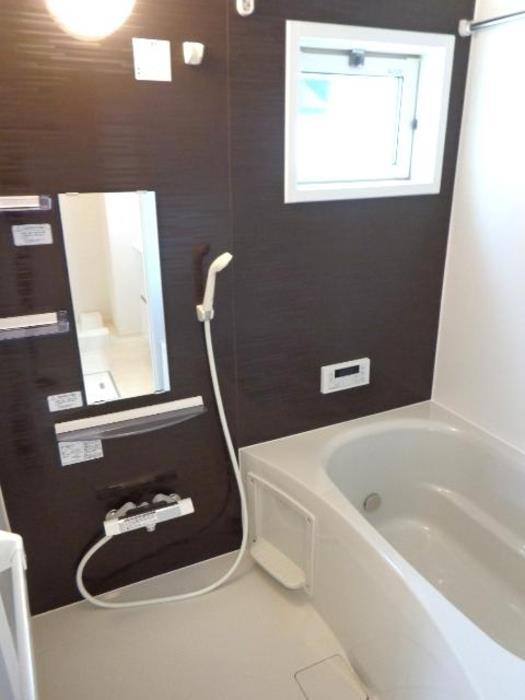 バス・シャワールーム　追炊機能・浴室乾燥機付きのおしゃれなバスルーム♪