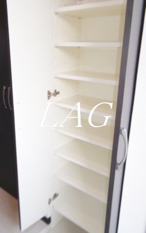 玄関　玄関です。