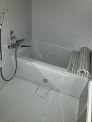 バス・シャワールーム　バス