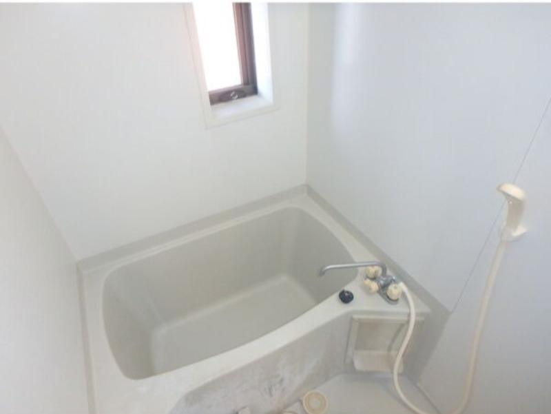 バス・シャワールーム　図面と現状に相違がある場合には現状を優先