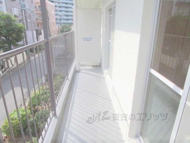 バルコニー　ベランダ