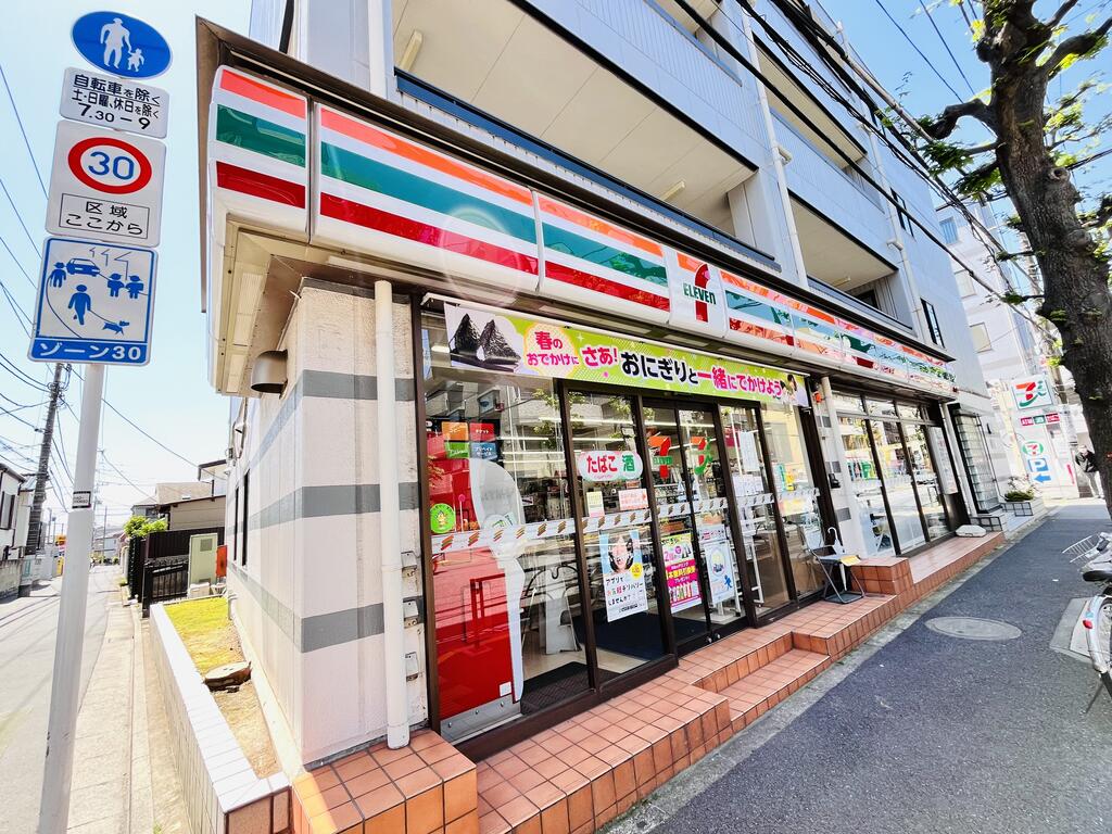 コンビニ　セブンイレブン中野鷺宮6丁目店（コンビニ）まで82m