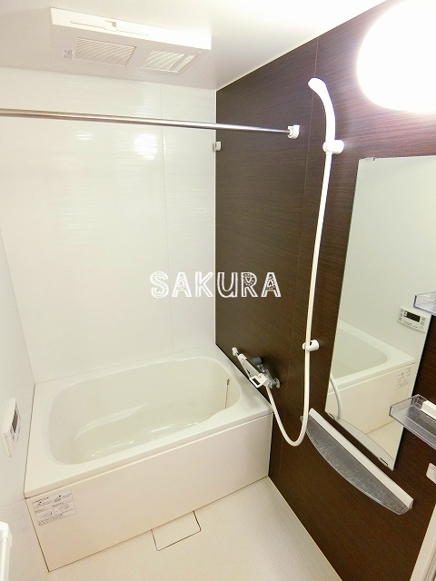 バス・シャワールーム　清潔感のある快適バスルーム♪