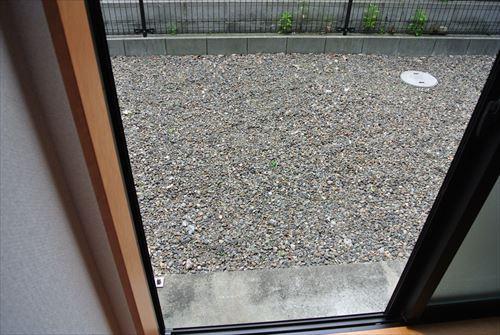 バルコニー　テラス