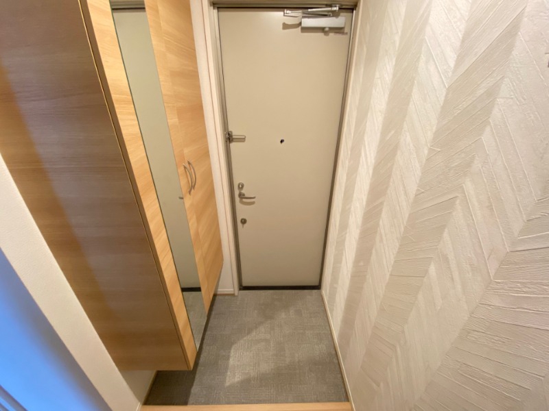 玄関　同物件別部屋イメージ