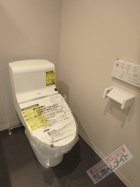 トイレ　同施工会社・同一仕様の写真です。